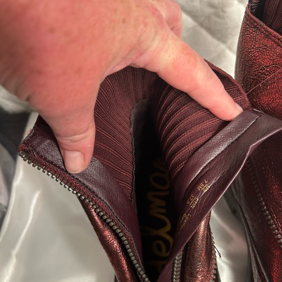 Sam Edelman Linds Red Metallic Distressed Zipper Boots Size 7.5 - Picture 9 of 10